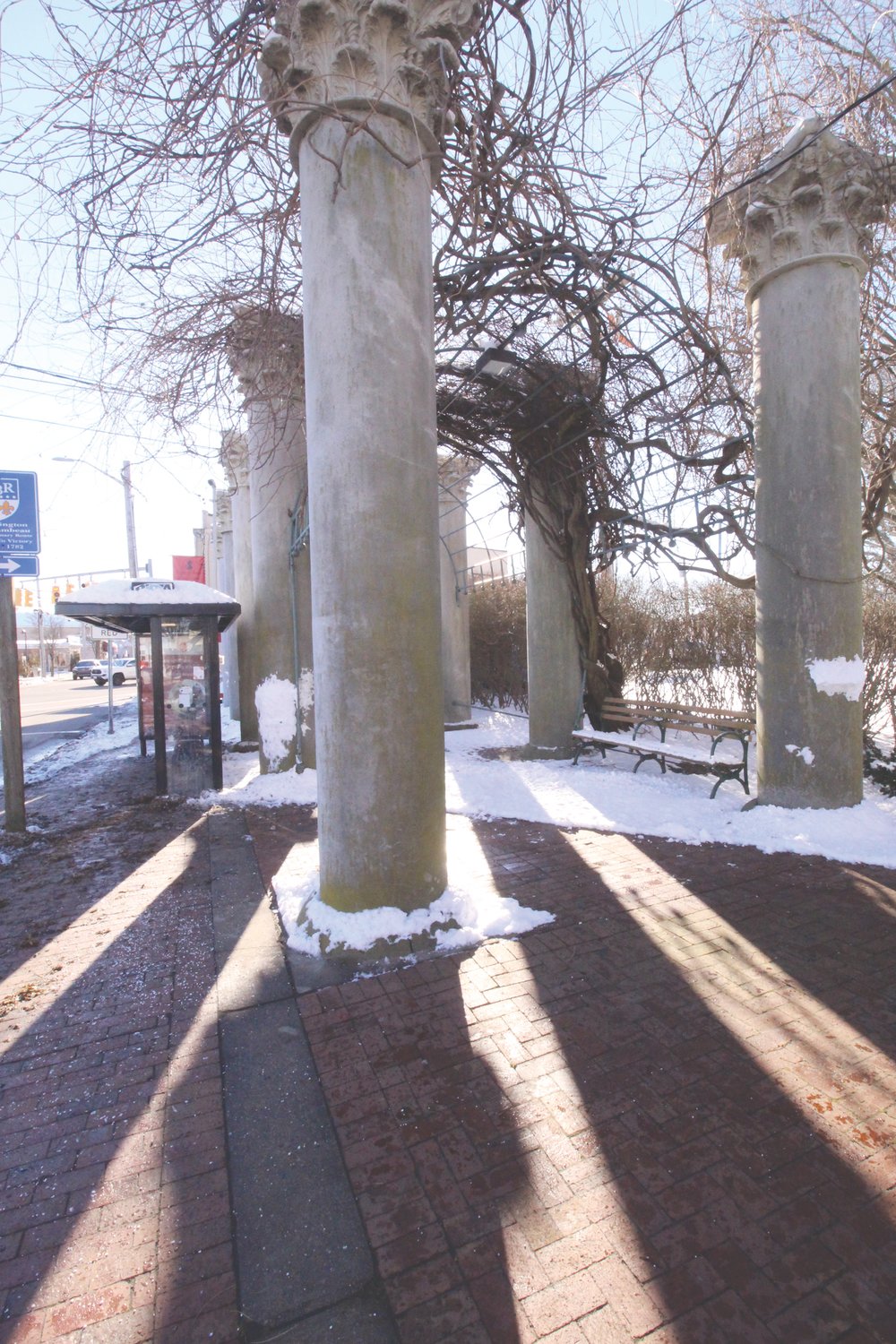 COLUMNS THAT TRANSPORT YOU: Knighsville’s columns mirror the Italian vibe that the town is looking for. In order to make the area look more like Itri, Italy, the City will imitate its lighting and sidewalks.